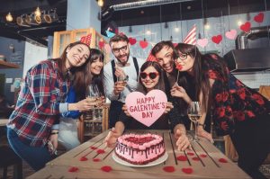 Valentin-nap barátokkal